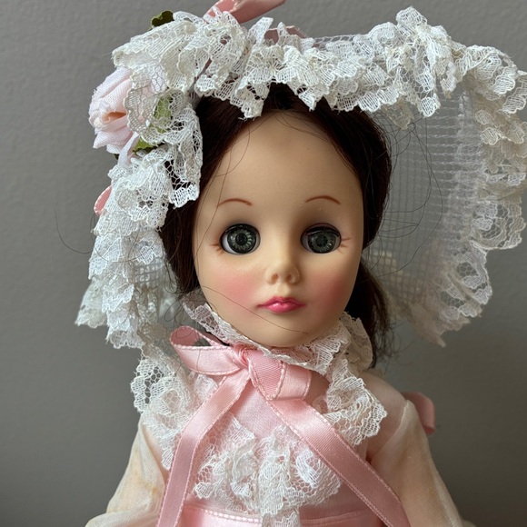 Effanbee Grand Dames Summer 12” Doll - Picture 3 of 11